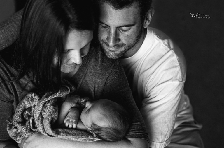 Nicole Parizo Photography | Chicago Newborn Photographer | family