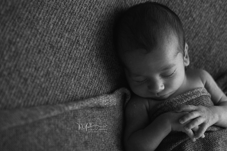 Nicole Parizo Photography | Chicago Newborn Photographer | baby sleeping