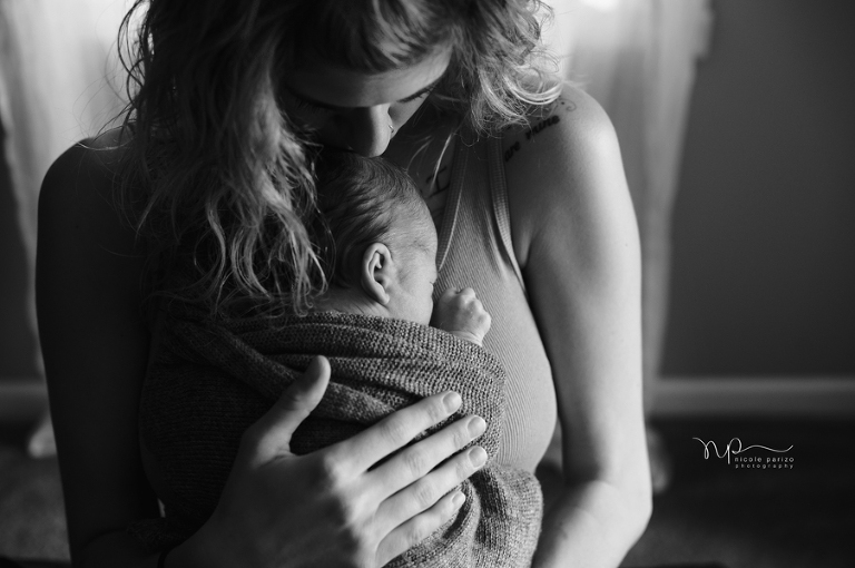 Nicole Parizo Photography | Chicago Newborn Photographer | mother's love
